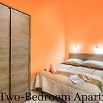 Bpr Luminous Design Apartments