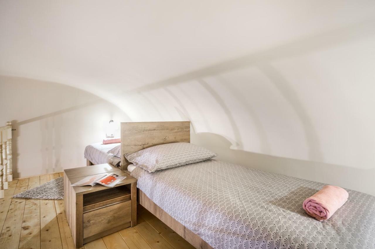 Apartament Bpr Luminous Design *