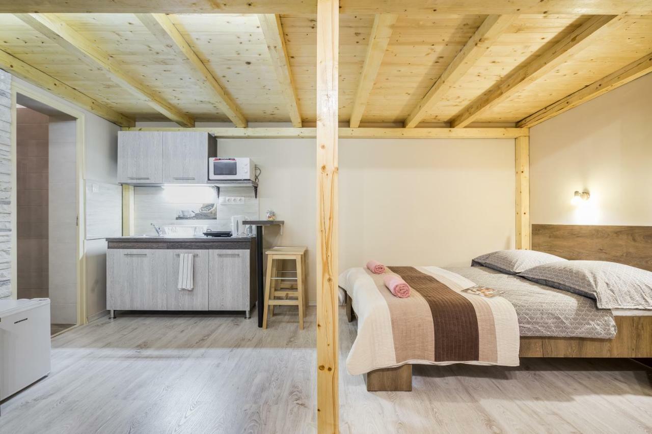Apartament Bpr Luminous Design