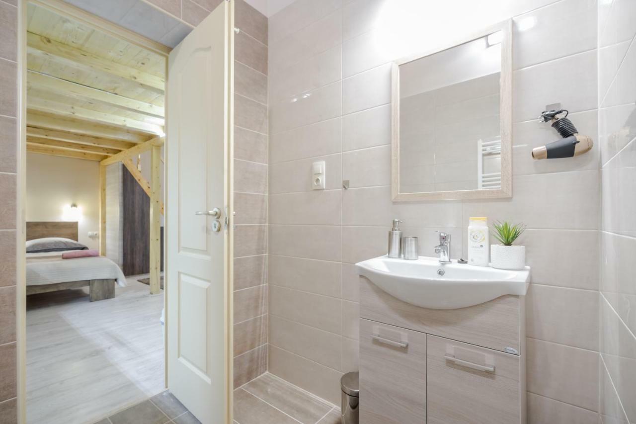 Bpr Luminous Design Apartament Budapeszt